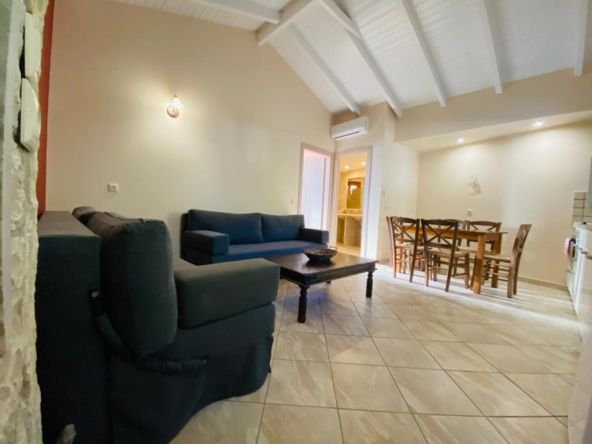 Dalouda Apartment Parga Exterior photo